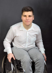 Adrian — zdjęcie 1