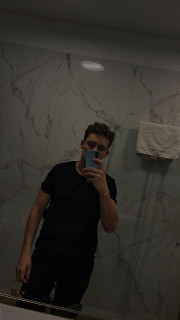 Zdjęcie użytkownika Samuel - 953212eb84b8ffaacc23c57118b53699446084d7